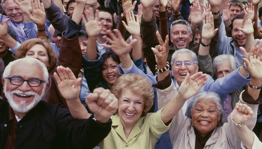 The opposite of feelings of well-being is a feeling of isolation, so join a group. (Photo: Getty) 