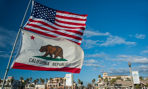 California and US flags