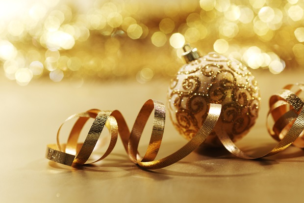 5 steps to holiday social prospecting