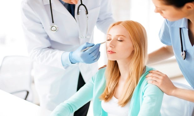 04_pc360 Cosmetic-Surgery_Shutterstock