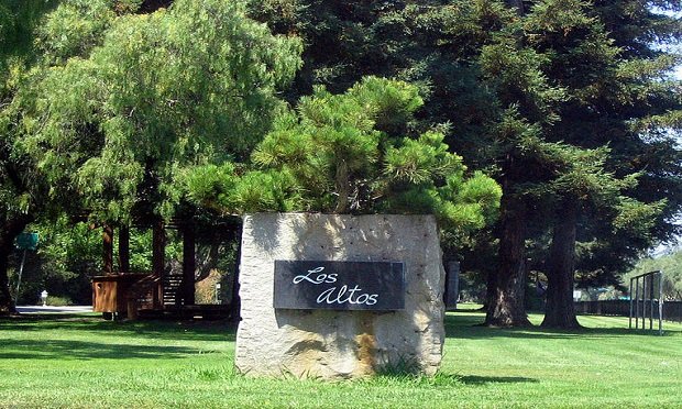 01_Los-Altos_Wikipedia-Commons