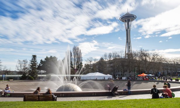 01_Washington_Seattle_Skyline_MI