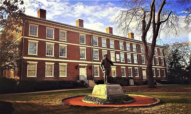10_Old_College_UGA_Coxonian-via-Wikipedia