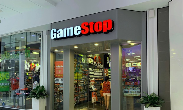 GameStop store facade in mall