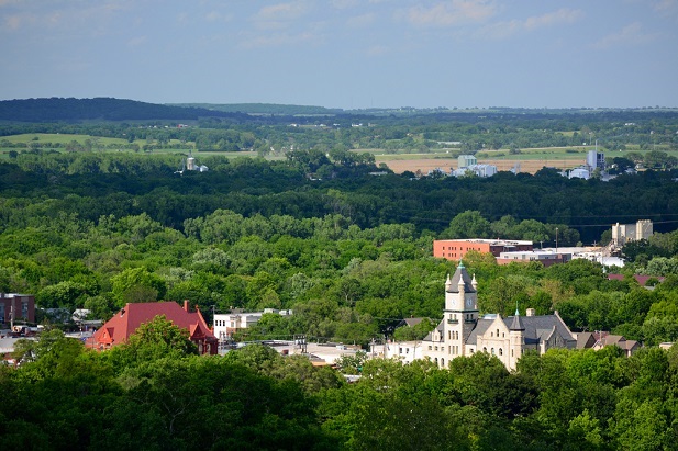 TA 02 Lawrence kansas