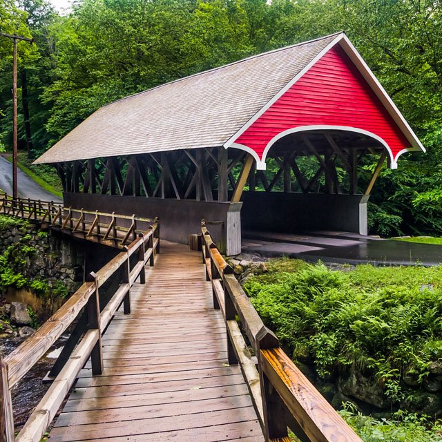 08_New_Hampshire_Covered_Bridge_Shutter_640x640