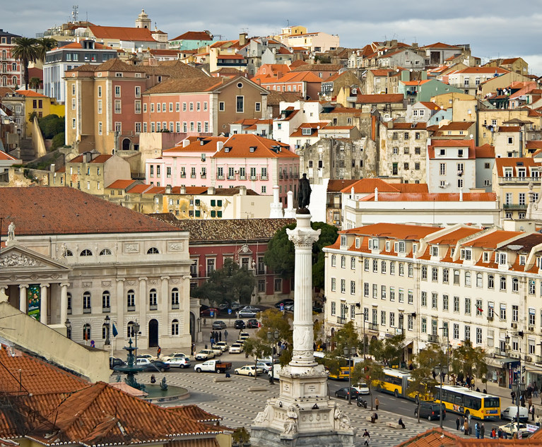 Lisbon_09882_Lisboa_Praça_don_Pedro_2006_Luca_Galuzzi-767x633