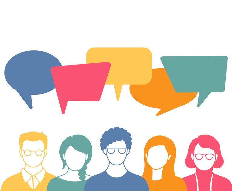 People avatars with speech bubbles. Men and woman communication, talking llustration. Coworkers, team, thinking, question, idea, brainstorm concept.