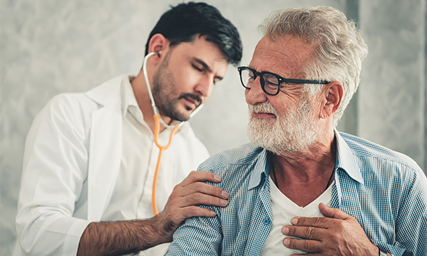 Doctor-patient-620x372